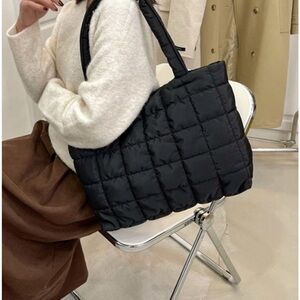 SHEIN Black Padded Tote Bag